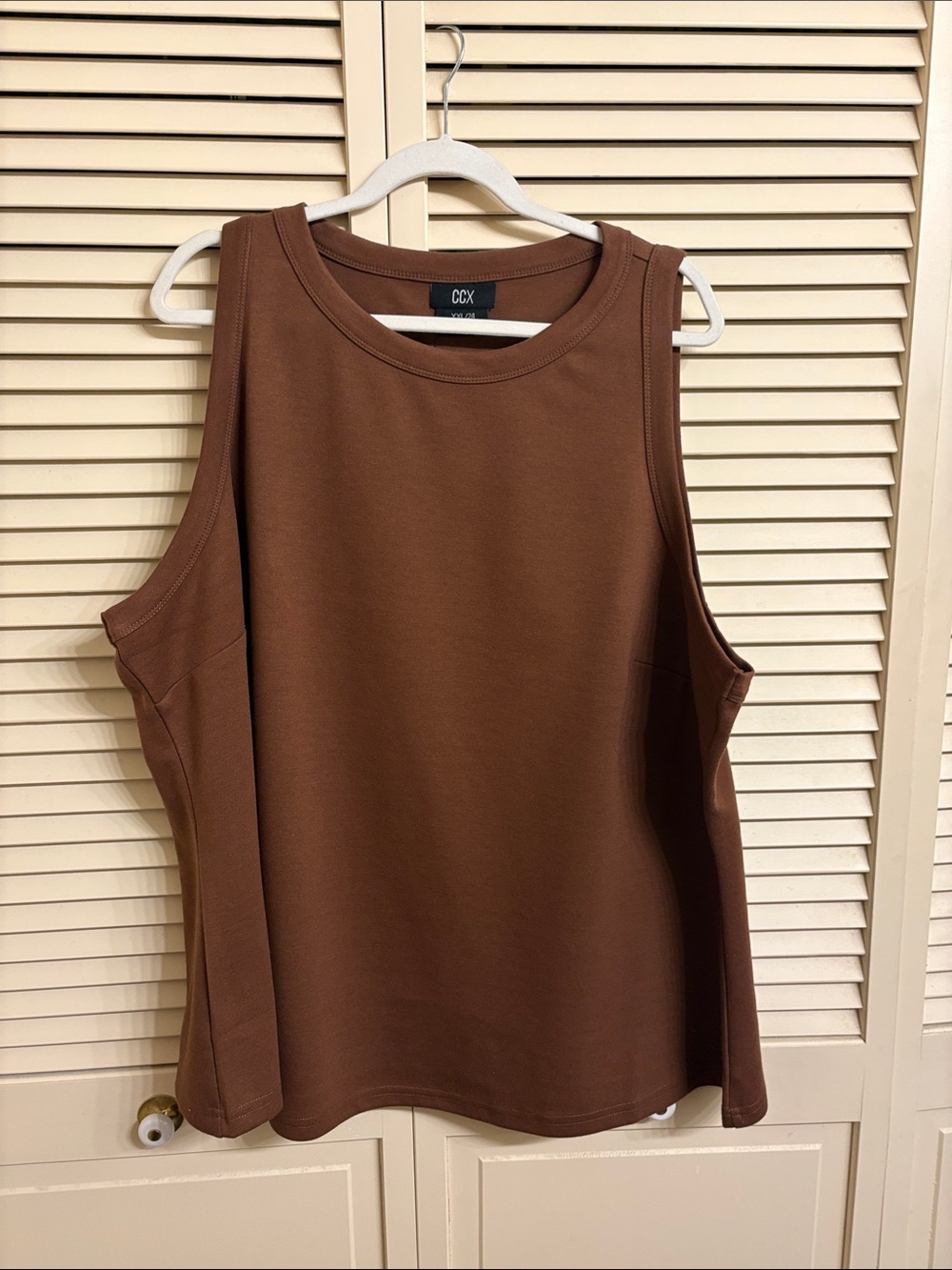 City Chic NWT Brown Crewneck Sleeveless Tank Top Size 24w